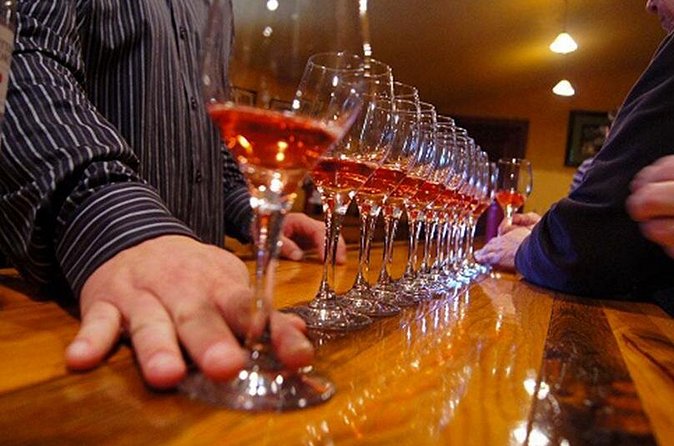 San Francisco Shore Excursion: Napa & Sonoma Full-Day Wine Tour - Sonoma Square (and V Marketplace in Yountville): the lunch break that matters