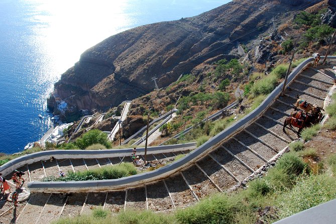 Santorini Private Scenic Shore Excursion: Oia, Mt Profitis and Ilias Monastery - Crowd Reality on Cruise Days: Heat, Timing, and Photo Sanity