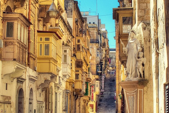 Shore Excursion, Best of Valletta, An Insider's View - Auberges of the Knights: what the buildings can tell you