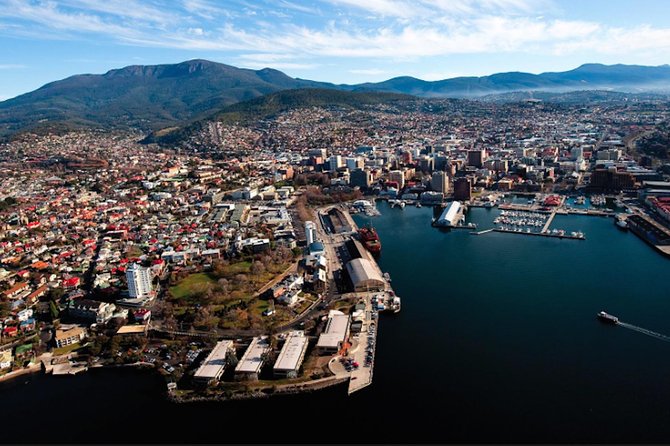 Shore Excursion: Hobart's Best In Half A Day - Richmond’s Old Streets: Convict-Era Details and a Lunch-Ready Break
