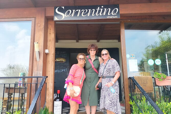 Shore excursion Naples city tour, Pompeii & Winery Cantina del Vesuvio - Stop 2: Cantina del Vesuvio (Tenuta Sorrentino Vesuvio) and a wine tasting with volcanic views