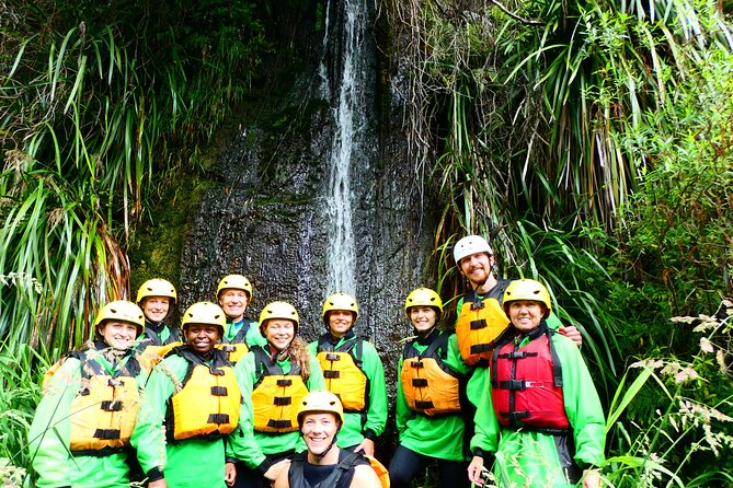 Shore Excursion: Scenic Rafting from Napier - Lunch after rafting: a homemade refuel that keeps the day moving