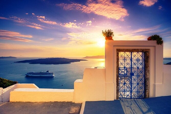 Shore Excursion & Sightseeing at Blue dome Santorini - Stop 3: Oia and the Agios Nikolaos Sunset Moment