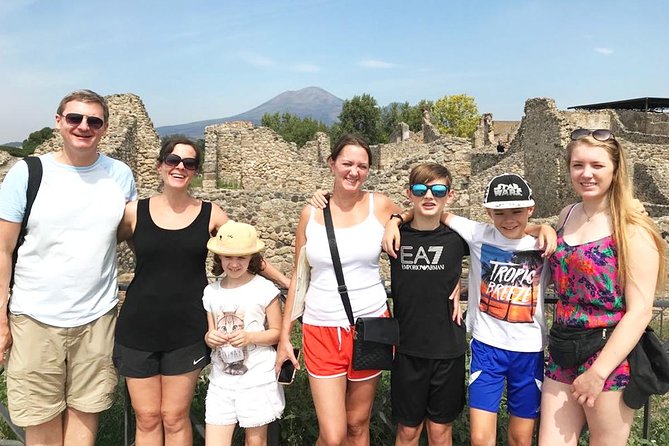 Shore Excursion Tour for Kids from Naples to Pompeii and Amalfi Coast - Amalfi Coast Time: Positano or Sorrento Without the Rush