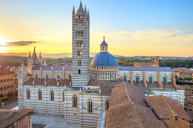 Siena,San Gimignano&Monteriggioni Shore Excursion Livorno Port - Livorno port pickup and private transport: starting smoothly