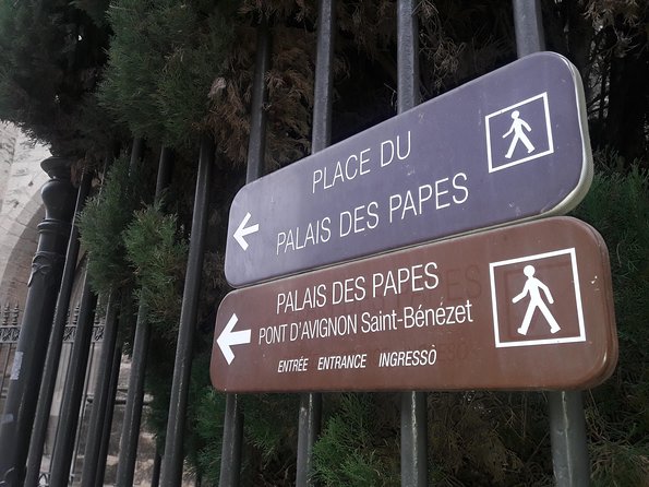 Small Group Marseille Shore Excursion : Avignon & Chateauneuf du Pape Wine Tour - Avignon free time near the Popes: how to use your 3 hours well