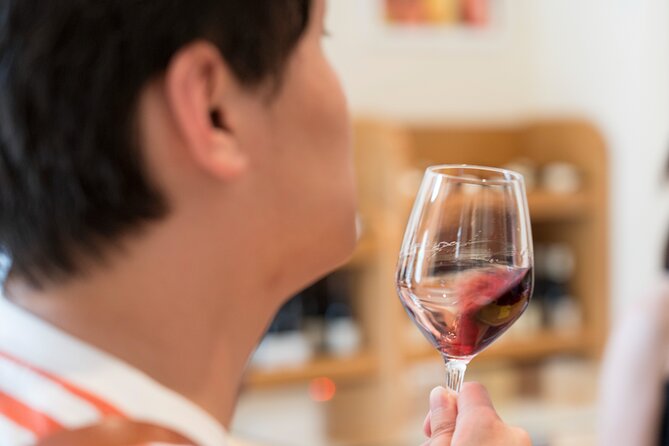 Small Group Marseille Shore Excursion : Avignon & Chateauneuf du Pape Wine Tour - Small-group comfort and guide style: why it can feel personal