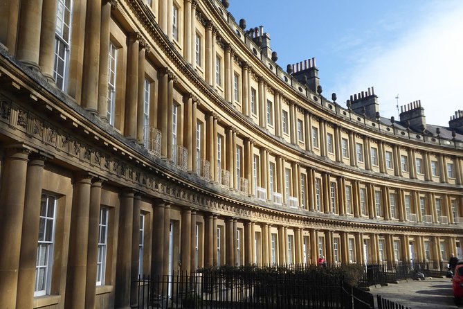 Southampton Shore Excursion: Magna Carta, Salisbury, Bath and Stonehenge - The Circus and Royal Crescent: Bath Views With a Side Story