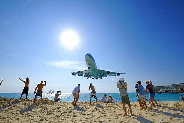 St Maarten Shore Excursion: Maho Beach Round-Trip Transfer - Sunset Beach Bar and Cole Bay Hill: small add-ons that make the day flow
