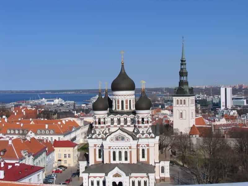 Tallinn: Highlights Shore Excursion with Return Transfer - Key highlights at a glance