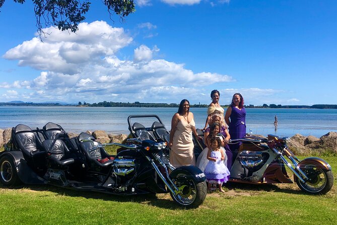TAURANGA SHORE EXCURSION: Epic 25 min V8 Trike tour of Mt Maunganui & Tauranga - Mount Mainstreet: the shopping strip that’s easy to plan around