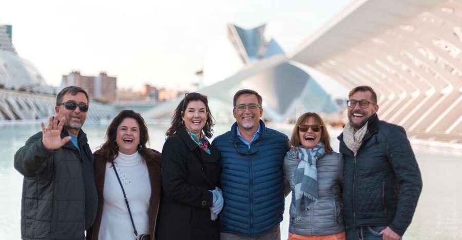 Valencia: City Tour with Tapas Shore Excursion - Lunch at an 11th-Century Monument: Tapas, Paella, and Prizewinning Wine Pairings